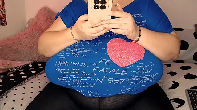 SenzualHotM online show from 11-26-25, 10:33