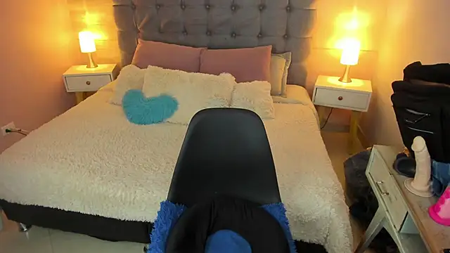  Abril W online show from 04-11-26, 11:20