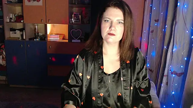 LizaCakes online show from 01-12-26, 03:50