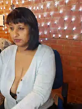 Lilybanx online show from 01-26-25, 07:20