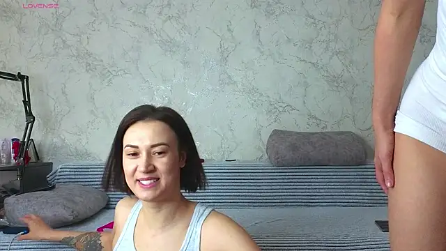 Snapshot of sweeetgirls2021 chatting on 05-09-26, 03:12 sweeetgirls2021 online show from 05-09-26, 03:12