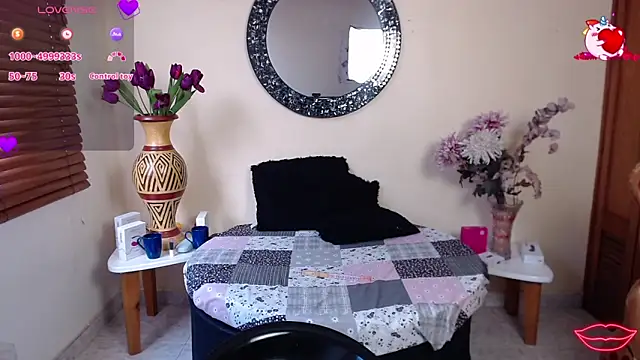 NicoleSantana online show from 02-28-26, 07:15