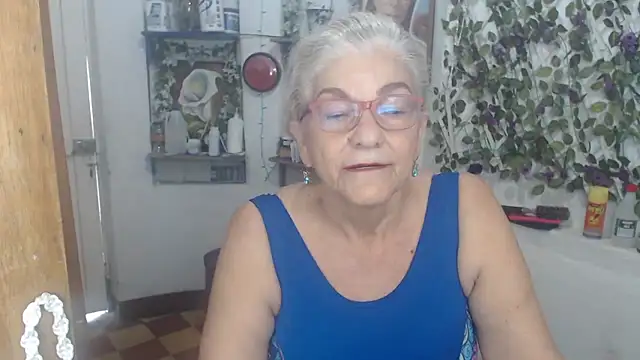 Snapshot of FunnyGrandma chatting on 04-30-26, 07:09 FunnyGrandma online show from 04-30-26, 07:09