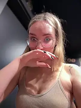 The Snowwhitee online show from 01-01-25, 09:07