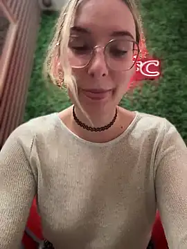 The Snowwhitee online show from 02-13-25, 10:33