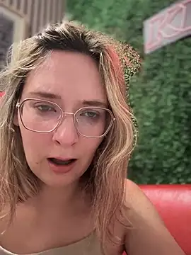 The Snowwhitee online show from 02-23-25, 12:37