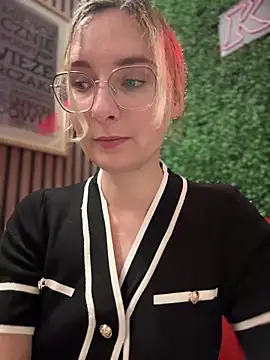 The Snowwhitee online show from 03-13-25, 07:17