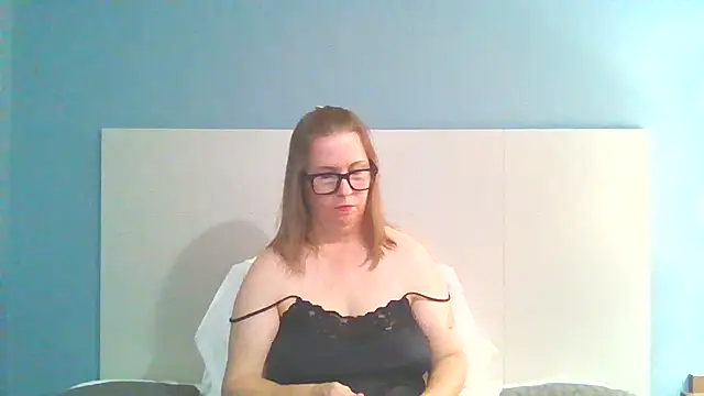 SweetandNaughty1 online show from 12-13-24, 04:33