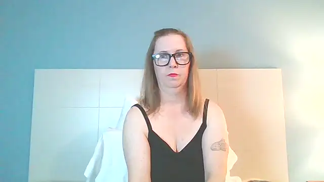 SweetandNaughty1 online show from 01-10-25, 08:40