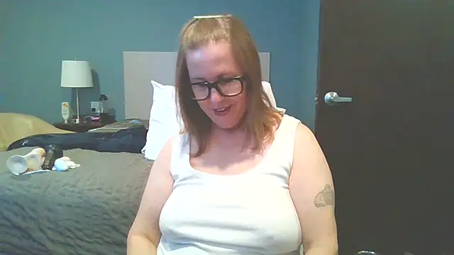 SweetandNaughty1 online show from 09-12-25, 03:50