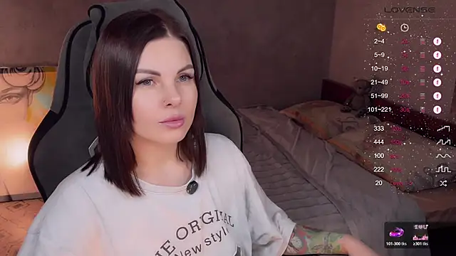 Snapshot of Your_Sweet_Lilu chatting on 01-10-26, 05:37 Your Sweet Lilu online show from 01-10-26, 05:37