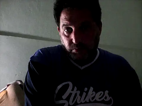 Snapshot of Reload_033 chatting on 06-01-26, 02:35 Reload 033 online show from 06-01-26, 02:35