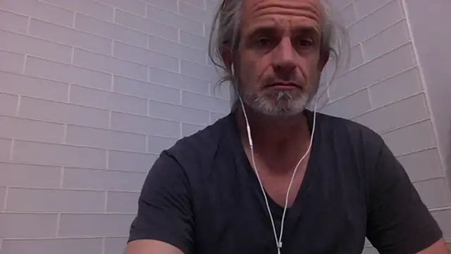 Snapshot of readyforfunxxx chatting on 01-05-25, 12:42 readyforfunxxx online show from 01-05-25, 12:42