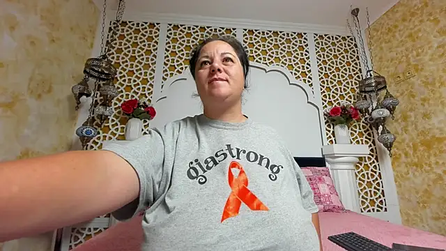 AleshaArabian online show from 09-15-25, 02:22