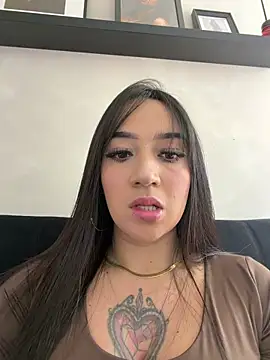 EmmyEvans1 online show from 03-06-26, 07:43