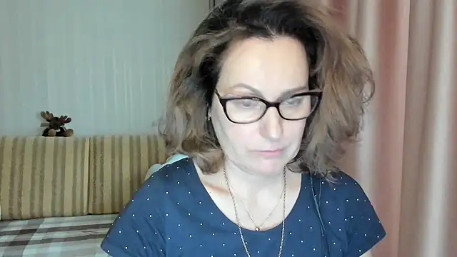 lauraoven online show from 03-01-25, 12:45