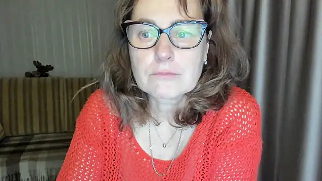 lauraoven online show from 03-03-25, 05:50