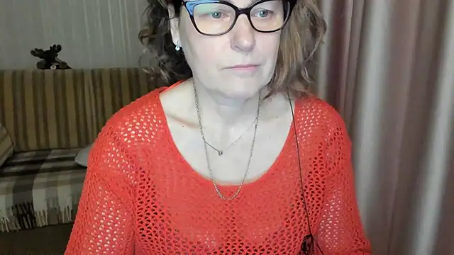 lauraoven online show from 03-05-25, 06:54