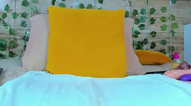 alyssia ocean online show from 02-25-25, 04:00