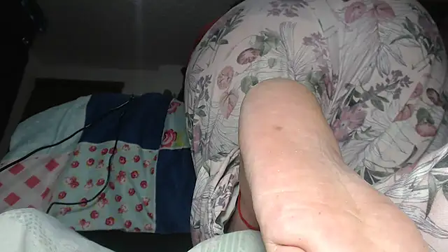 Snapshot of prettyangelsquirt chatting on 01-19-25, 02:17 prettyangelsquirt online show from 01-19-25, 02:17