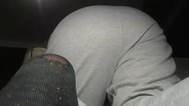 Snapshot of prettyangelsquirt chatting on 09-10-25, 01:38 prettyangelsquirt online show from 09-10-25, 01:38