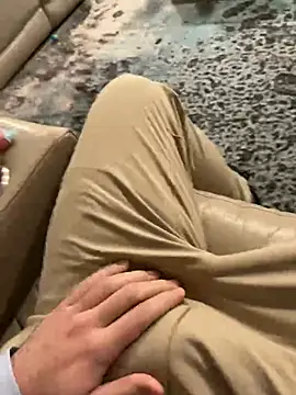 JohnnyBigShot online show from 01-04-25, 11:38