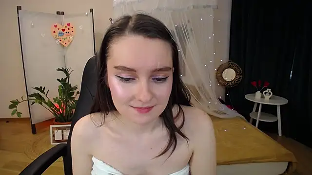 CloudGrace online show from 03-03-25, 06:26