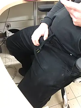 Snapshot of Mindnorthcam2 chatting on 03-14-25, 01:35 Mindnorthcam2 online show from 03-14-25, 01:35