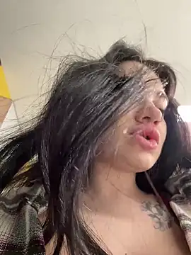 Wet  Bunny online show from 03-05-25, 09:38