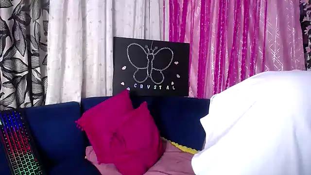 crystalbxx online show from 04-15-26, 05:31