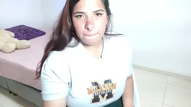 Karlathompson online show from 11-04-25, 11:26