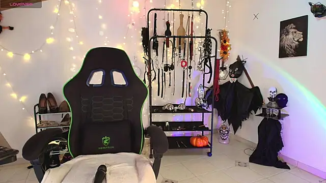 Arianna connor1 online show from 10-14-25, 05:58