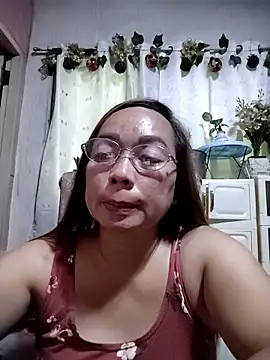 asianwet4u online show from 12-14-25, 05:35