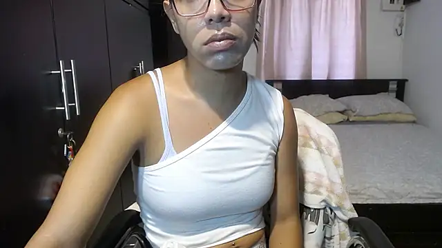 sensual nataliee online show from 01-28-25, 04:41