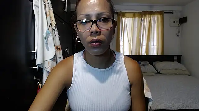 sensual nataliee online show from 02-24-25, 04:47