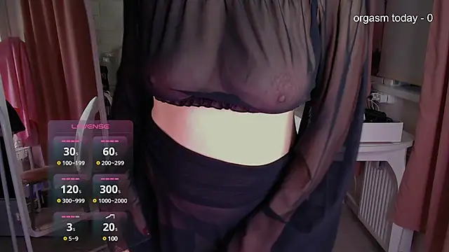 JuliaVilnet online show from 02-11-25, 05:16