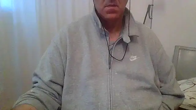 ANONIMO7735 online show from 04-18-26, 05:00