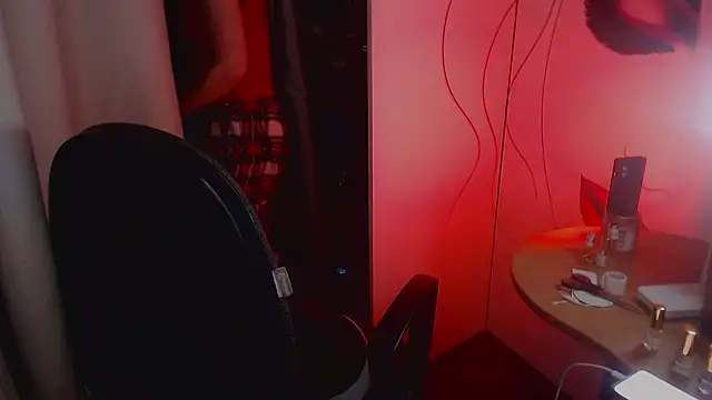 JohansonKatie online show from 01-12-25, 03:49