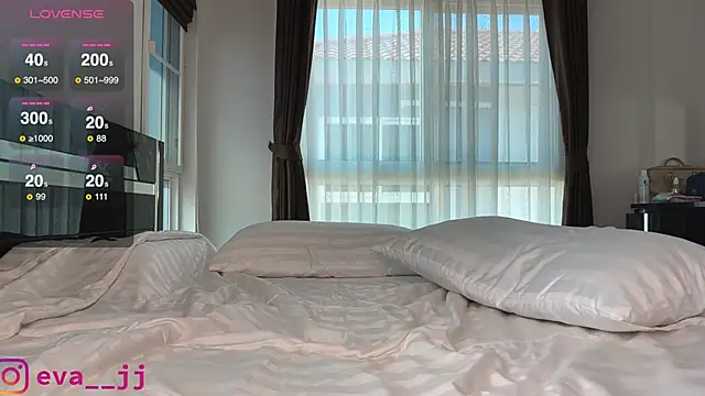 Snapshot of Eva_JJ chatting on 01-09-25, 05:34 Eva JJ online show from 01-09-25, 05:34