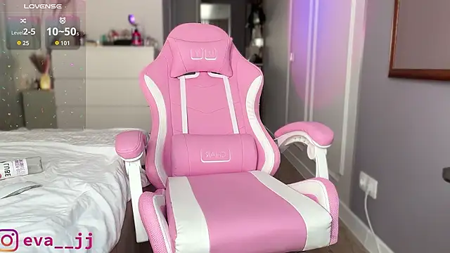 Eva JJ online show from 03-02-26, 05:08