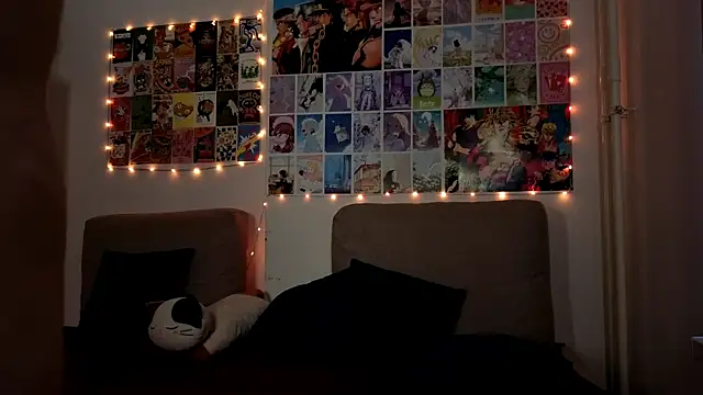 MilenaSaint online show from 02-26-25, 06:37