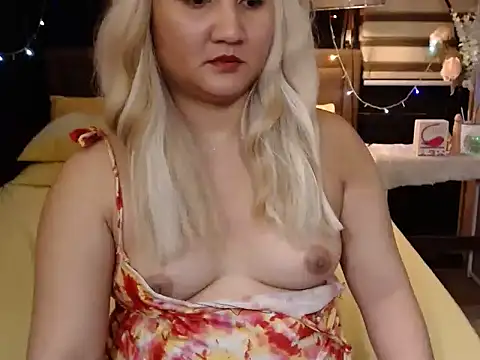 xheavenlytrans online show from 12-18-25, 12:44