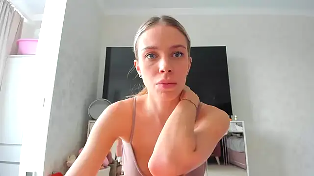 Iris cherry online show from 03-04-25, 11:19