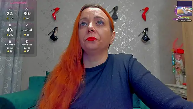 Snapshot of emilianna666 chatting on 09-27-25, 04:12 emilianna666 online show from 09-27-25, 04:12