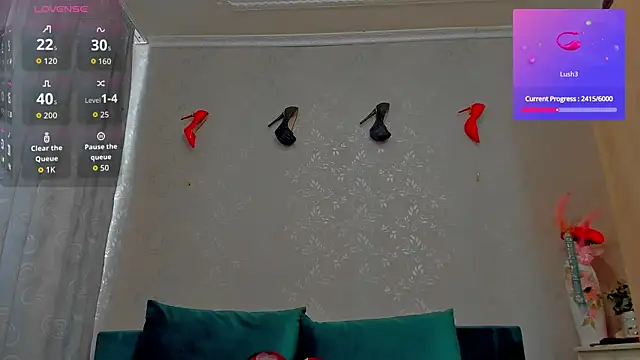 Snapshot of emilianna666 chatting on 10-20-25, 07:20 emilianna666 online show from 10-20-25, 07:20