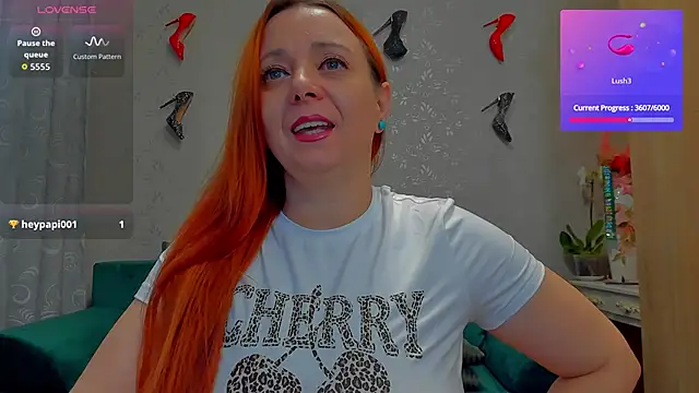 Snapshot of emilianna666 chatting on 10-25-25, 11:51 emilianna666 online show from 10-25-25, 11:51