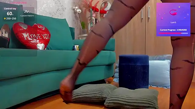 Snapshot of emilianna666 chatting on 11-08-25, 05:34 emilianna666 online show from 11-08-25, 05:34