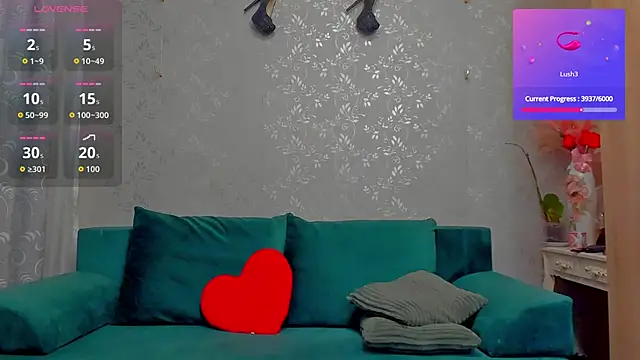 Snapshot of emilianna666 chatting on 12-18-25, 01:28 emilianna666 online show from 12-18-25, 01:28