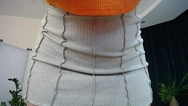 NicoleFoxery online show from 01-26-25, 01:25