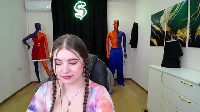 NicoleFoxery online show from 01-27-25, 09:22